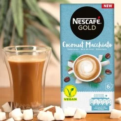Nescafé Gold Coconut Macchiato Oploskoffie - 6 Doosjes à 6 Zakjes -Koffieproducten 1200x1200 301